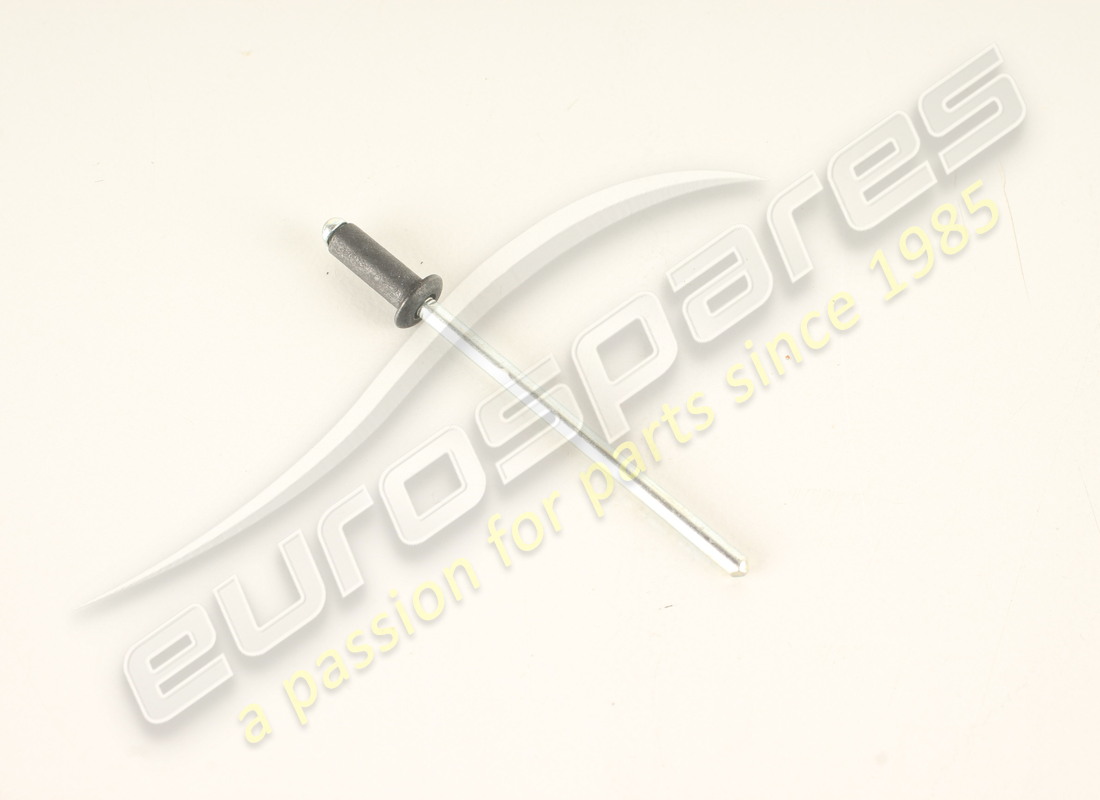 nouveau rivet aveugle lamborghini. numéro de pièce n0161883 (1)