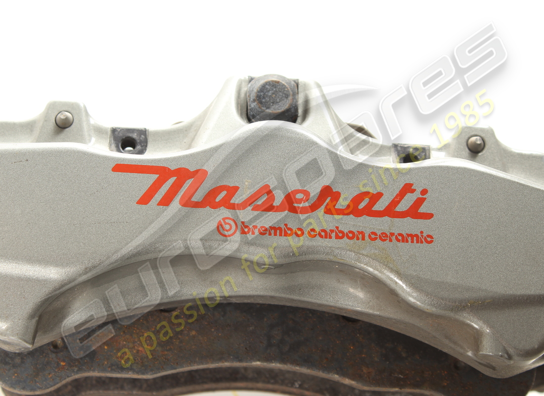 used maserati front rh caliper m6 30/34/38red. part number 83121505 (3)
