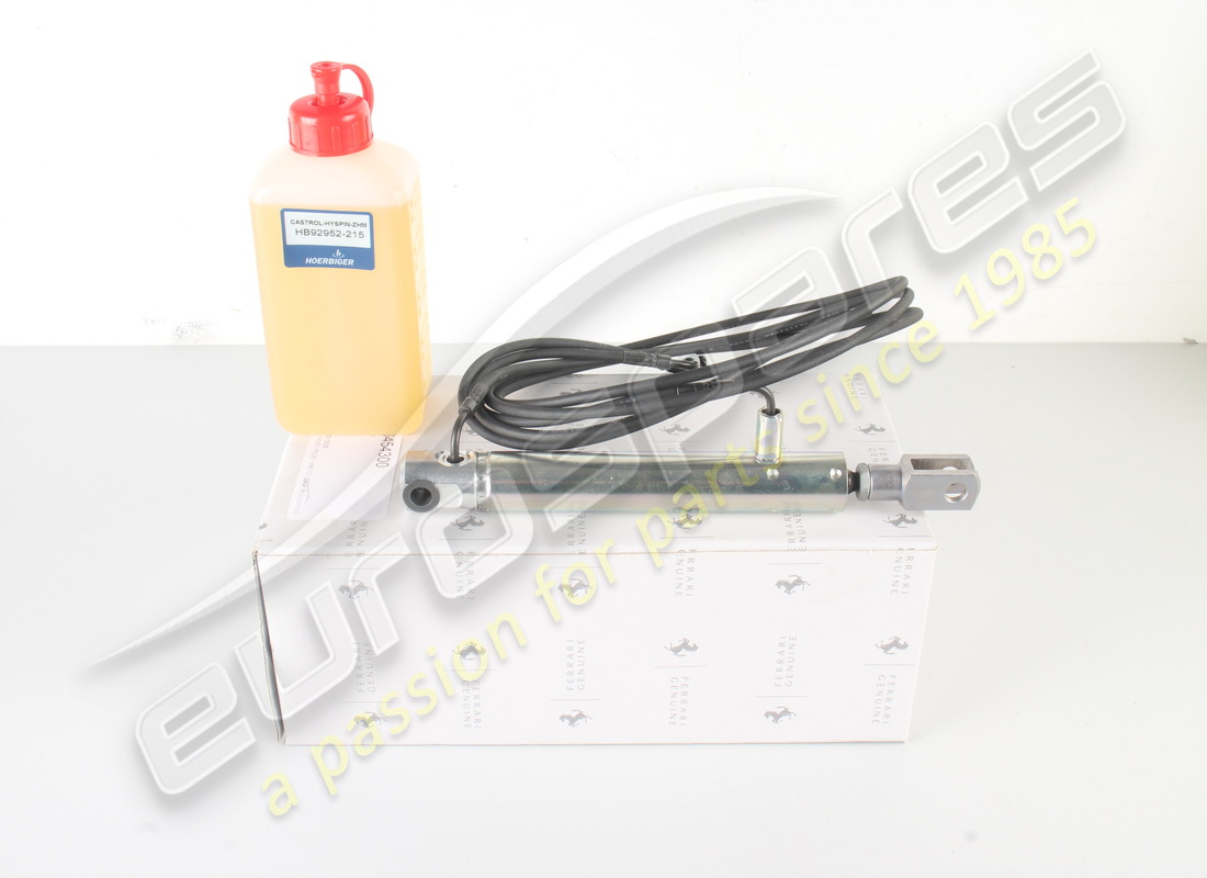 nouveau ferrari cylindre droit de protection arrière. numéro de pièce 66454300 (1)