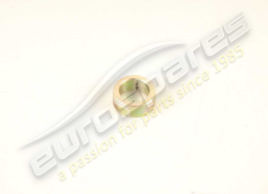nouvelle espaceur ferrari. numéro de pièce 114984 (1)