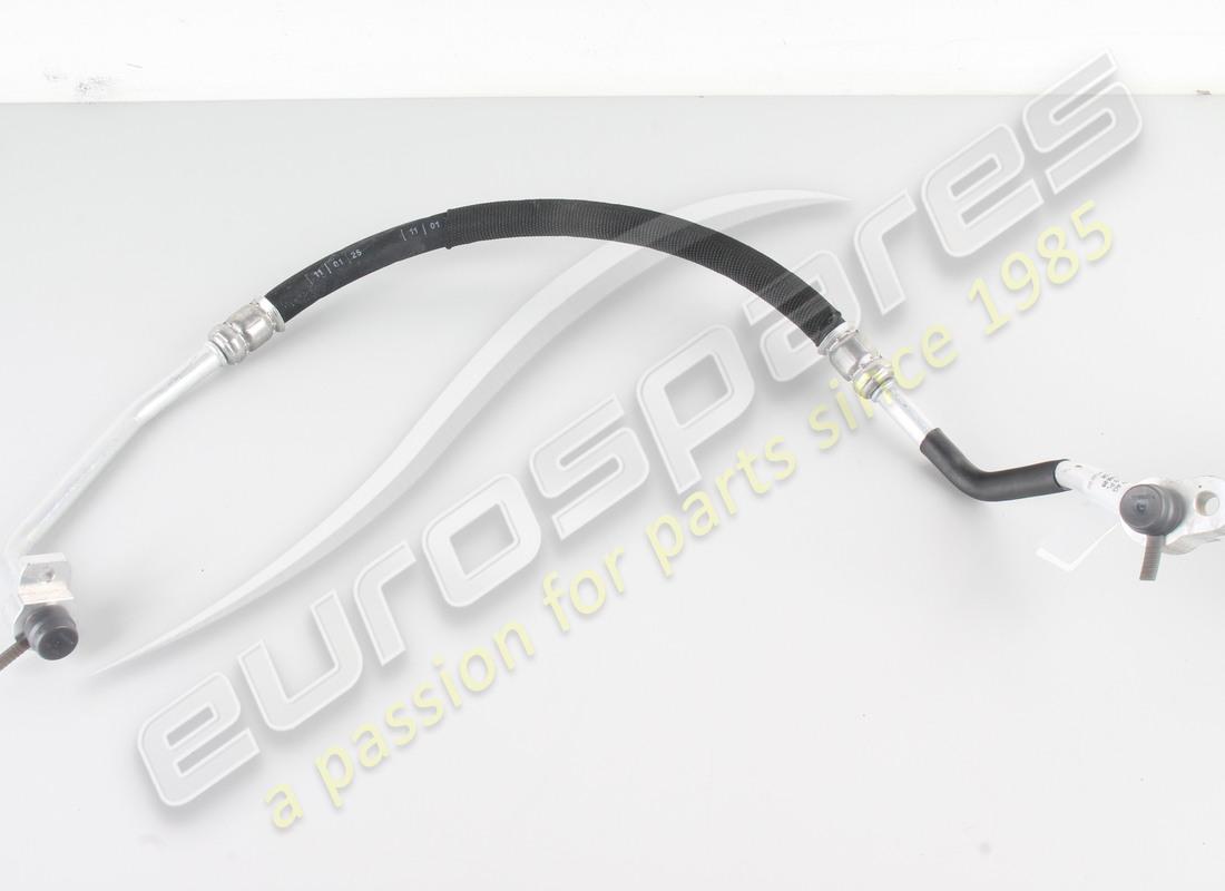 nouvelle ligne de réfrigérant lamborghini heissgas. numéro de pièce 4m0816721db (1)