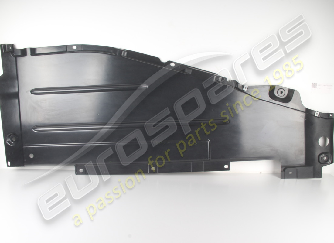 NOUVEAU FERRARI AVANT AÉRODYNAMIQUE INFÉRIEUR GAUCHE NUMÉRO DE PIÈCE 83948400 (4) nouveau ferrari avant aérodynamique inférieur gauche numéro de pièce 83948400 (4)