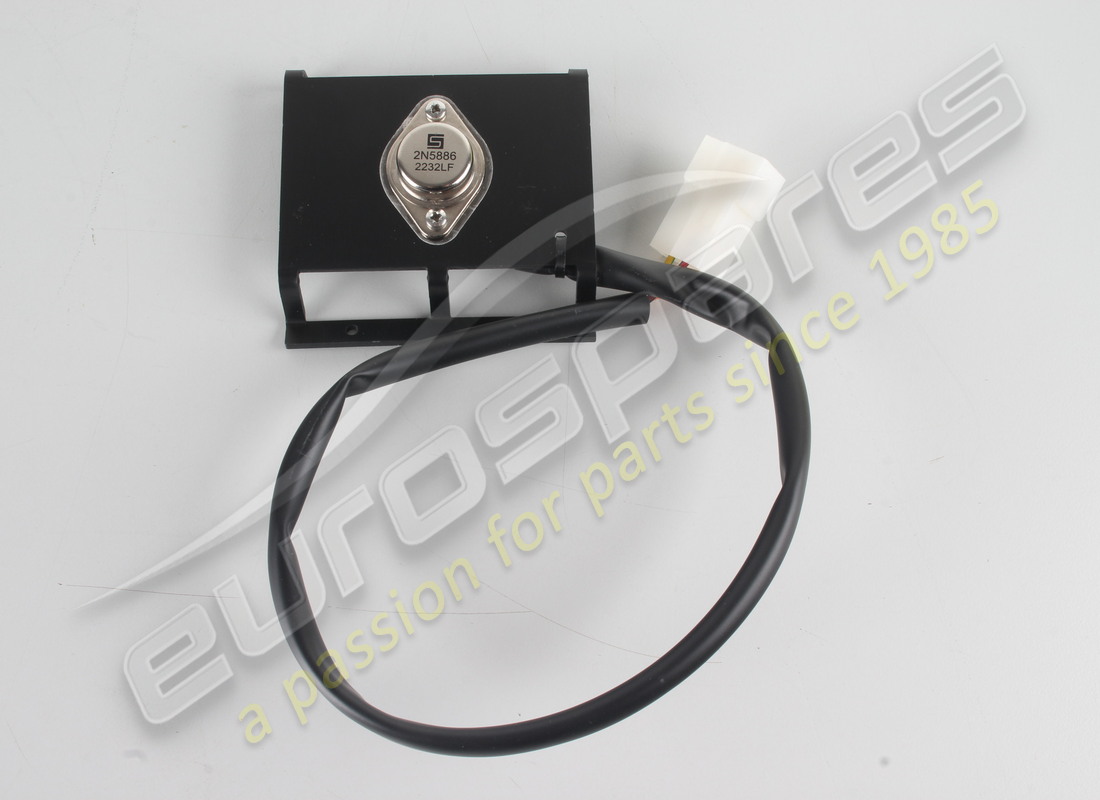 nouveau transistor ferrari. numéro de pièce 127014 (1)