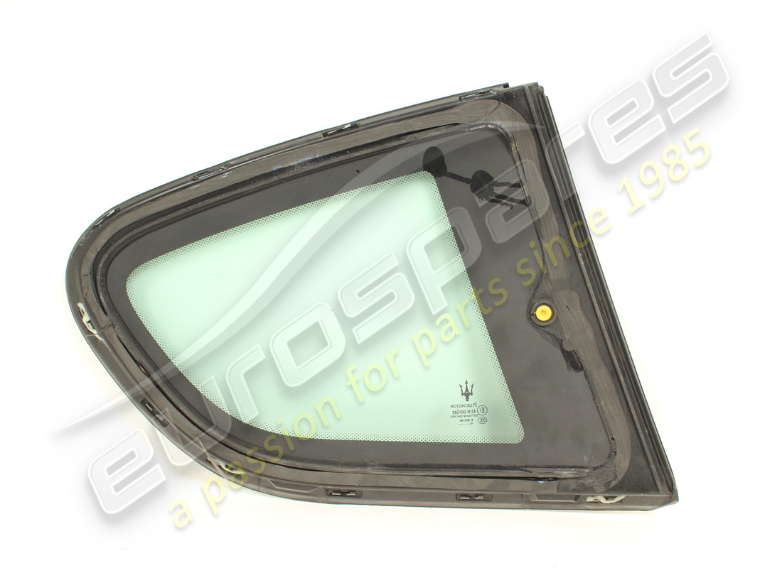 vitre arrière gauche complète d'occasion (maserati). numéro de pièce : 82076400 (2)