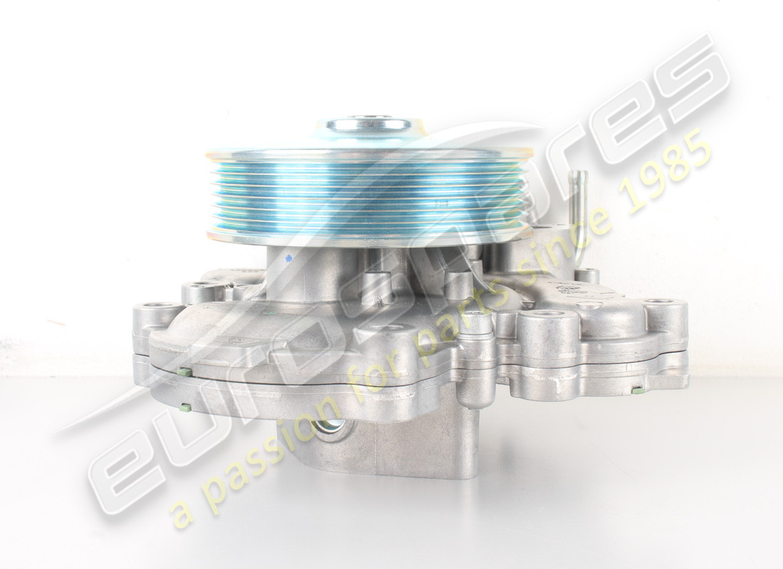 nouvelle pompe à eau maserati. numéro de pièce 46328182 (5)
