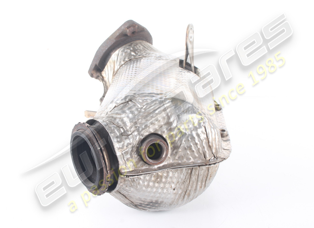 CONVERTISSEUR CATALYTIQUE D'OCCASION MASERATI AVEC PROTECTION. RÉFÉRENCE 673001425 (3) convertisseur catalytique d'occasion maserati avec protection. référence 673001425 (3)