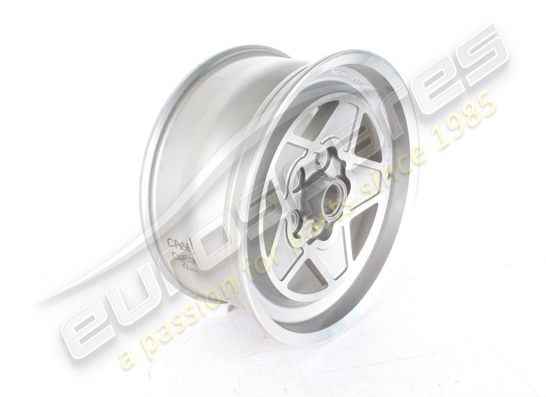 nouvelle ferrari roue de route trx. numéro de pièce 117132 (3)