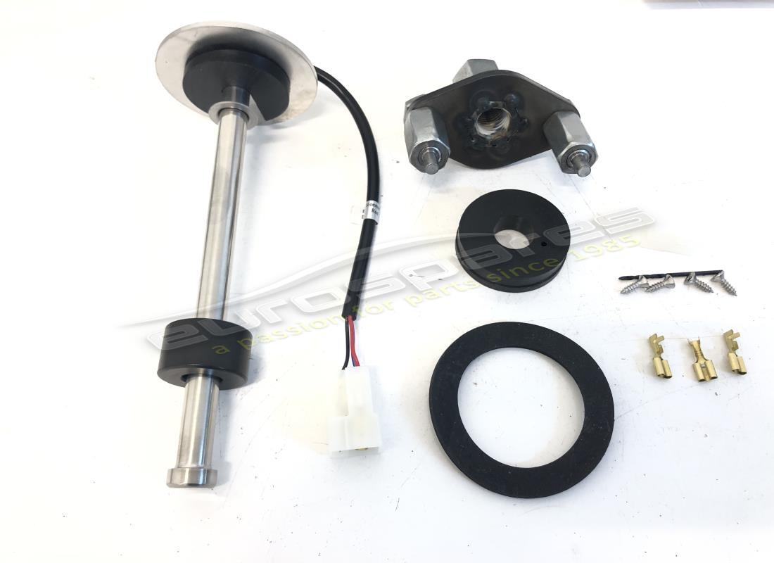 nouveau transmetteur de niveau de carburant eurospares. numéro de pièce 132133 (1)
