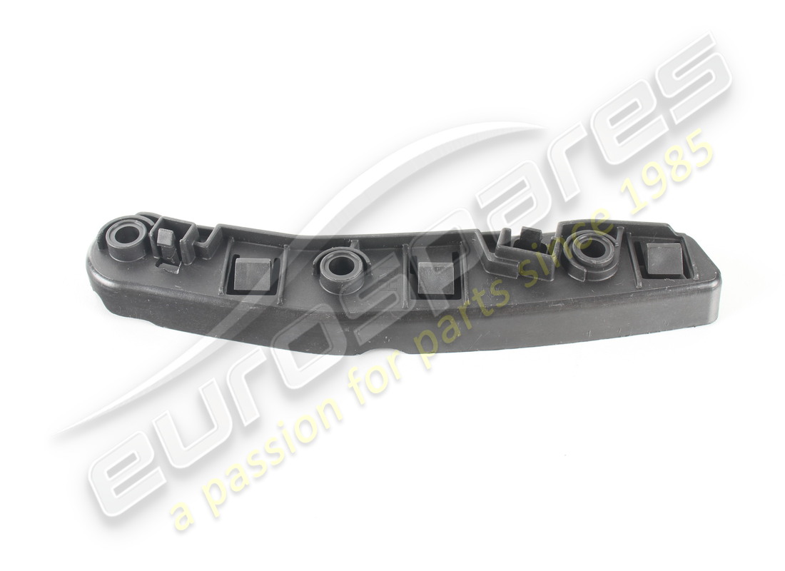 nouveau support droit maserati. numéro de pièce 670032915 (1)