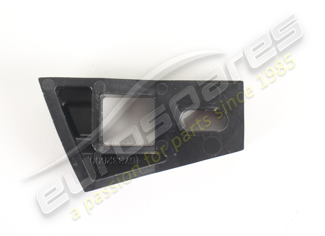 new ferrari lh striker. part number 67332600 (1)