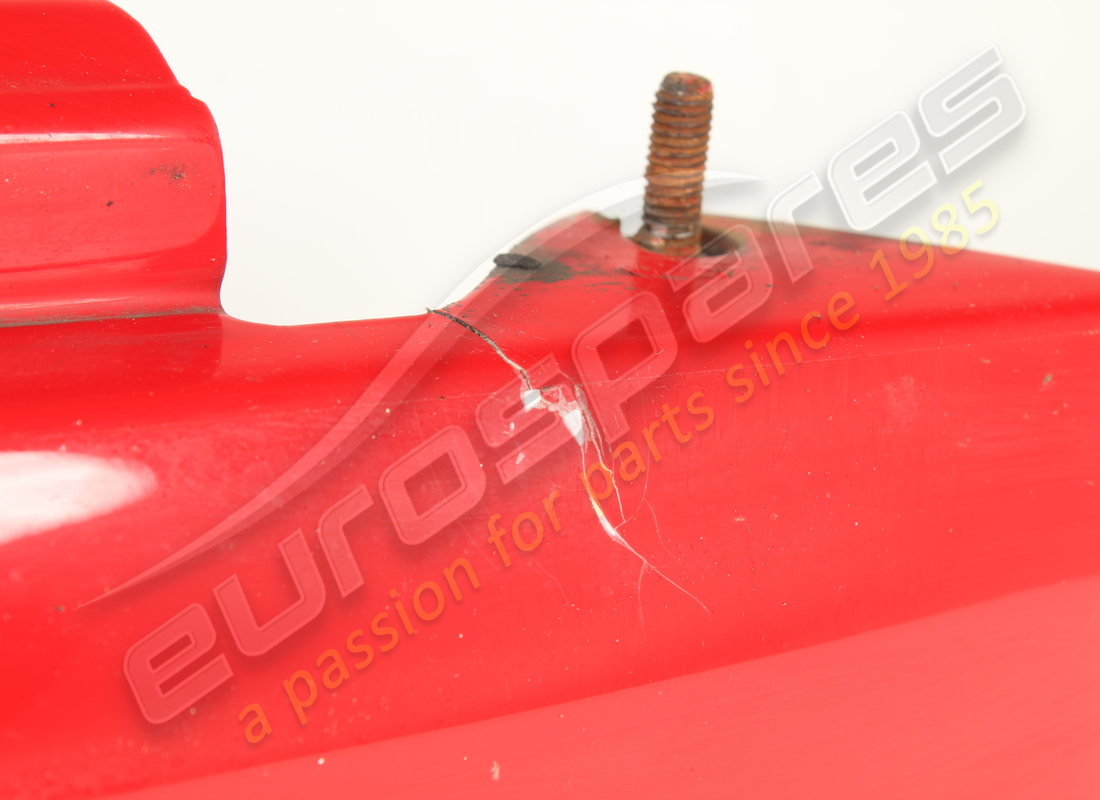 UTILISÉ FERRARI REVÊTEMENT SOUS-PORTE DROIT. NUMÉRO DE PIÈCE 69831610 (4) utilisé ferrari revêtement sous-porte droit. numéro de pièce 69831610 (4)