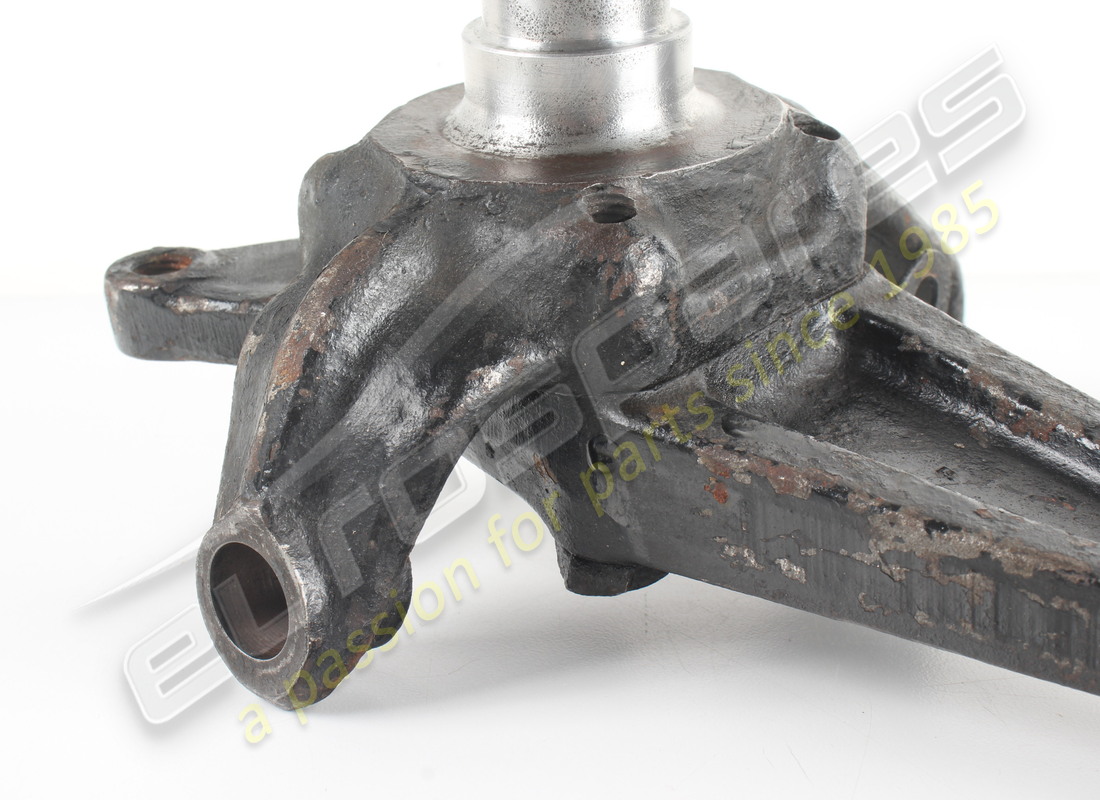 UTILISÉ LAMBORGHINI FUSÉE D'ESSIEU AVANT DROIT. NUMÉRO DE PIÈCE 005106531 (3) utilisé lamborghini fusée d'essieu avant droit. numéro de pièce 005106531 (3)