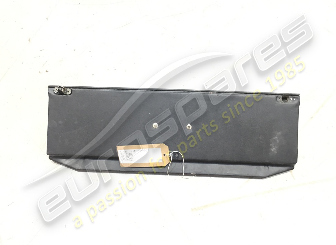 COUVERCLE EXTERNE DE BOÎTE À GANTS Ferrari UTILISÉ. NUMÉRO DE PIÈCE 40316507 (1)