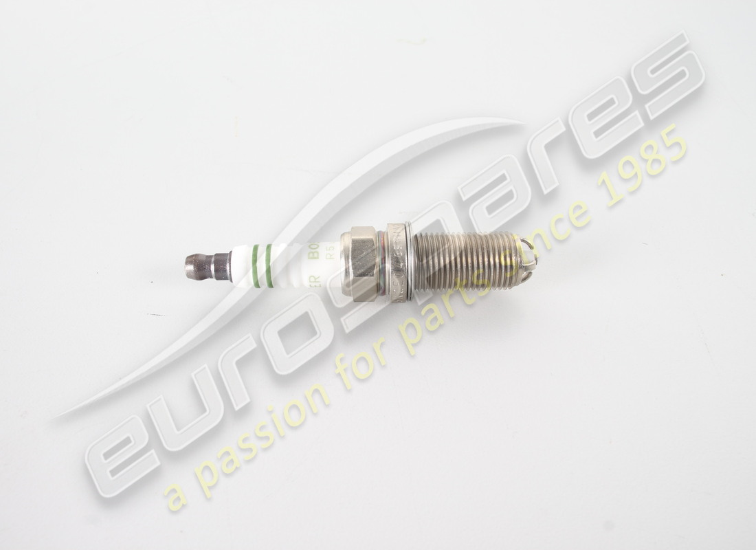 NOUVELLE BOUGIE D'ALLUMAGE Porsche . NUMÉRO DE PIÈCE 99917013090 (1)