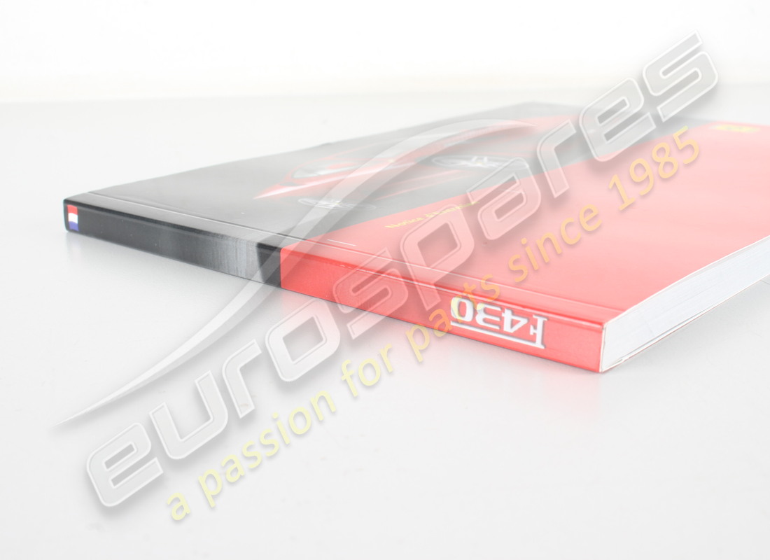 nouveau ferrari manuel d'instructions - français -. numéro de pièce 68821200 (2)