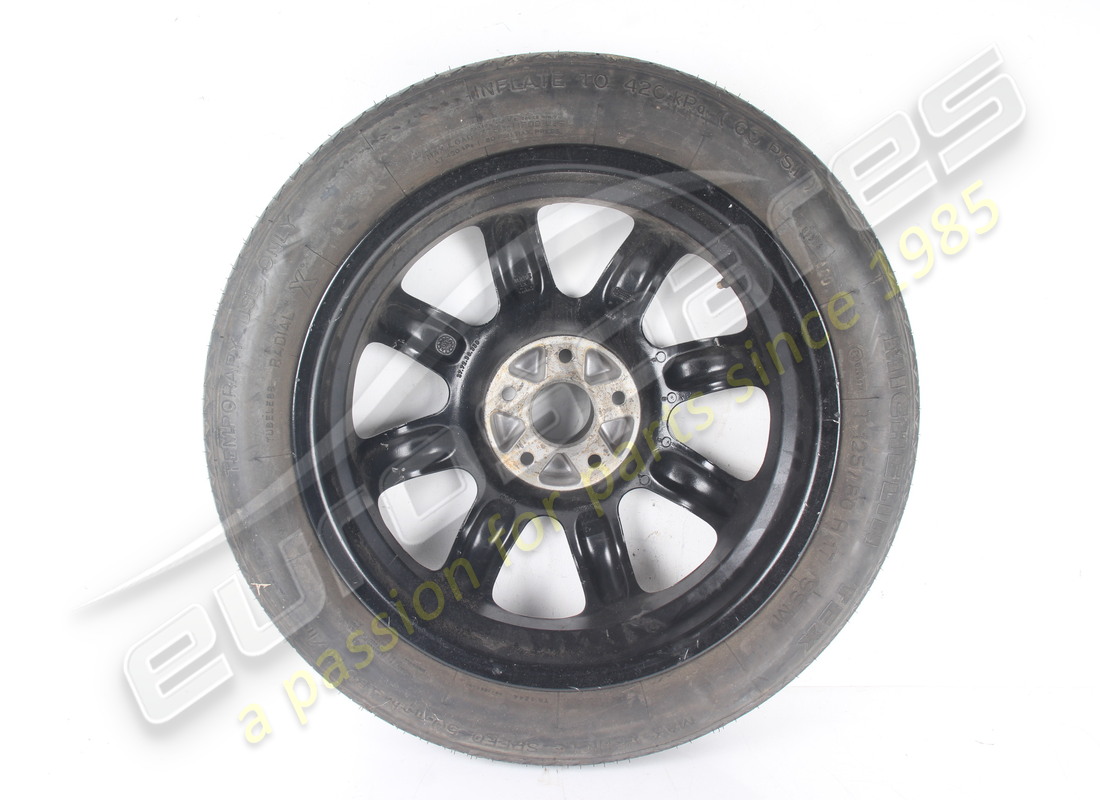 MASERATI ROUE DE SECOURS UTILISÉE AVEC PNEU. NUMÉRO DE PIÈCE 377230019 (4) maserati roue de secours utilisée avec pneu. numéro de pièce 377230019 (4)