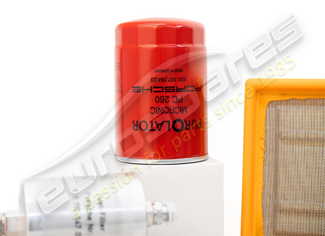 KIT D'ENTRETIEN NEUF PORSCHE - POUR INTERVALLES DE 20,000 KM - COMPRENANT : - D - MJ 1981>>. RÉFÉRENCE 91110095601 (7) kit d'entretien neuf porsche - pour intervalles de 20,000 km - comprenant : - d - mj 1981>>. référence 91110095601 (7)