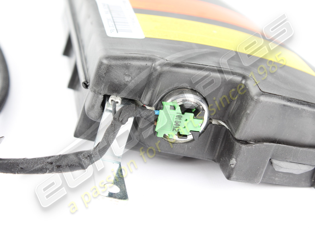 nouveau kit airbag latéral maserati droit. numéro de pièce 980139470 (2)