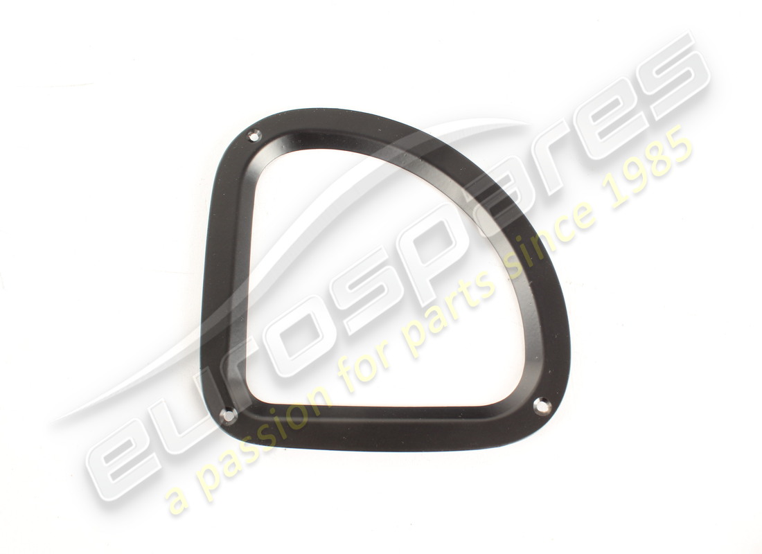 nouvelle assiette ferrari. numéro de pièce 61425300 (1)
