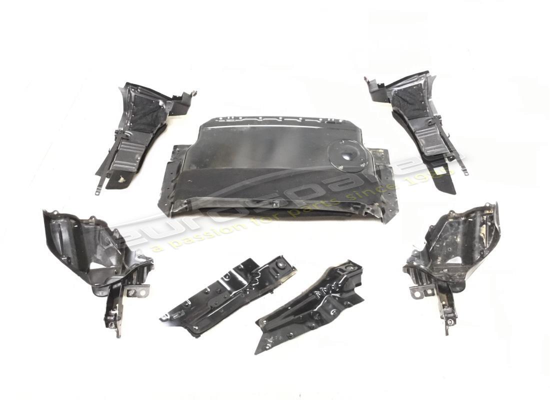 lamborghini conteneur de toit + traverse utilisé. numéro de pièce 4t7825147 (1)