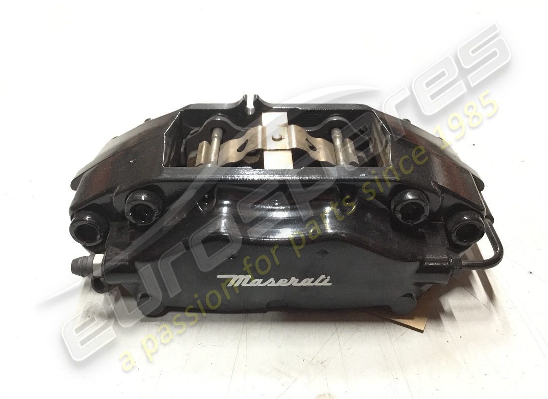 Étriers de frein arrière droit d'occasion Maserati P4 32. Numéro de pièce 82102700 (1)