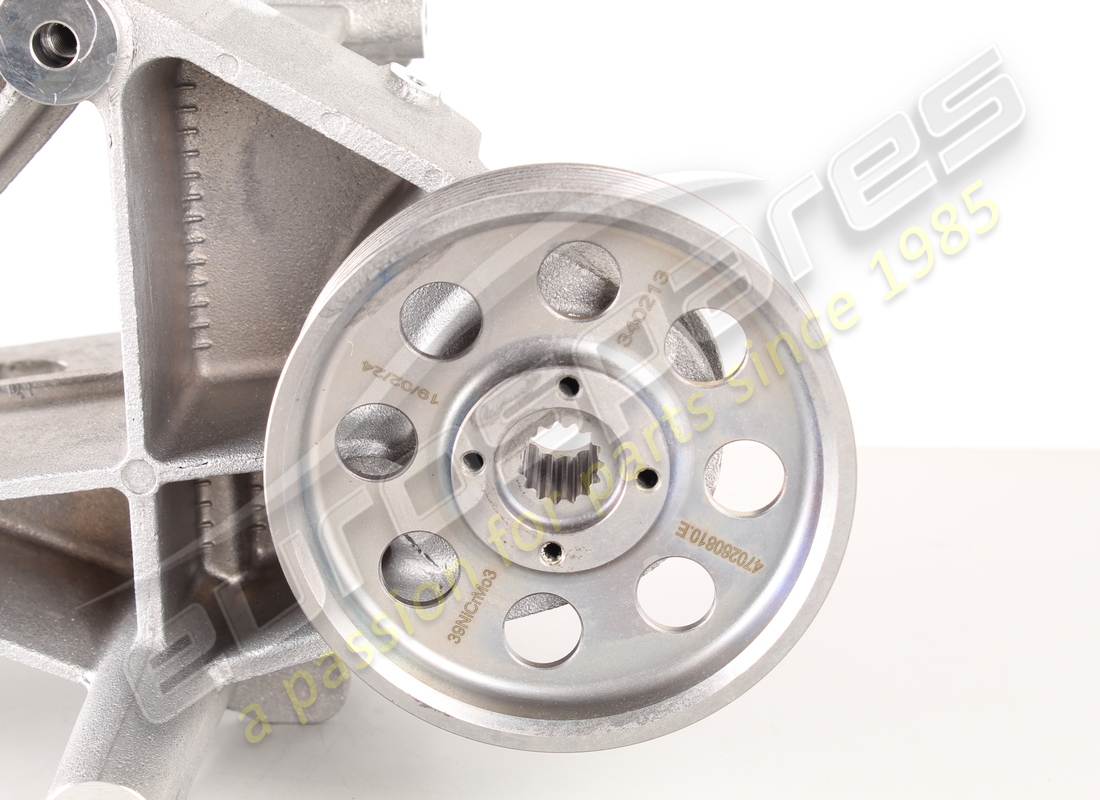 NOUVEAU SUPPORT DE MOTEUR AUXILIAIRE LAMBORGHINI. NUMÉRO DE PIÈCE 470198001 (4) nouveau support de moteur auxiliaire lamborghini. numéro de pièce 470198001 (4)