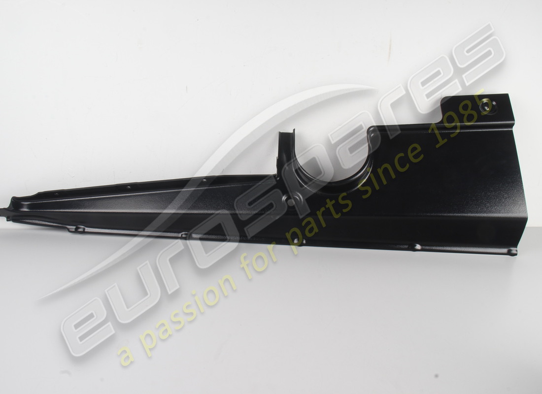 nouveau couvercle moteur lamborghini. numéro de pièce 07l103723e (4)