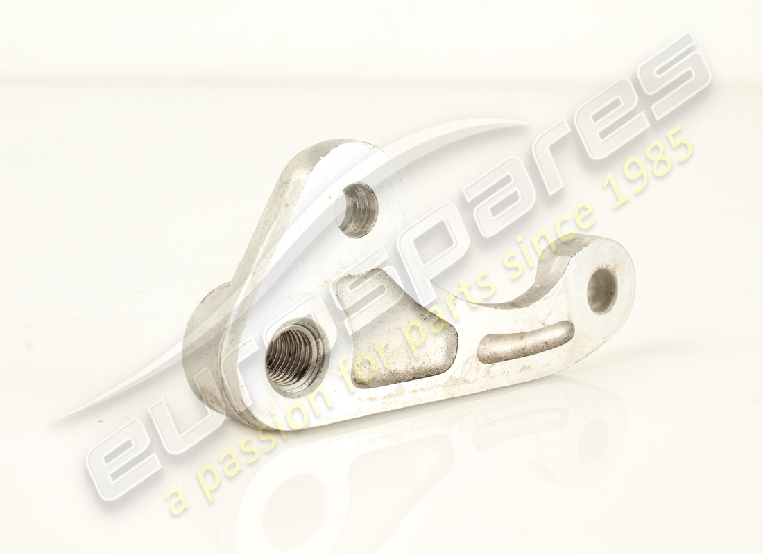 utilisé ferrari support arrière. numéro de pièce 158004 (3)