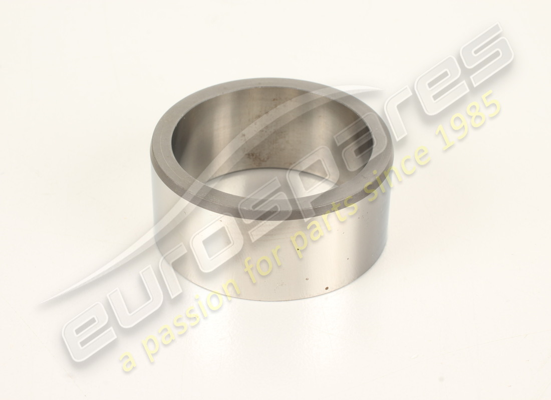 nouveau ferrari entretoise de tube. numéro de pièce 500519 (1)