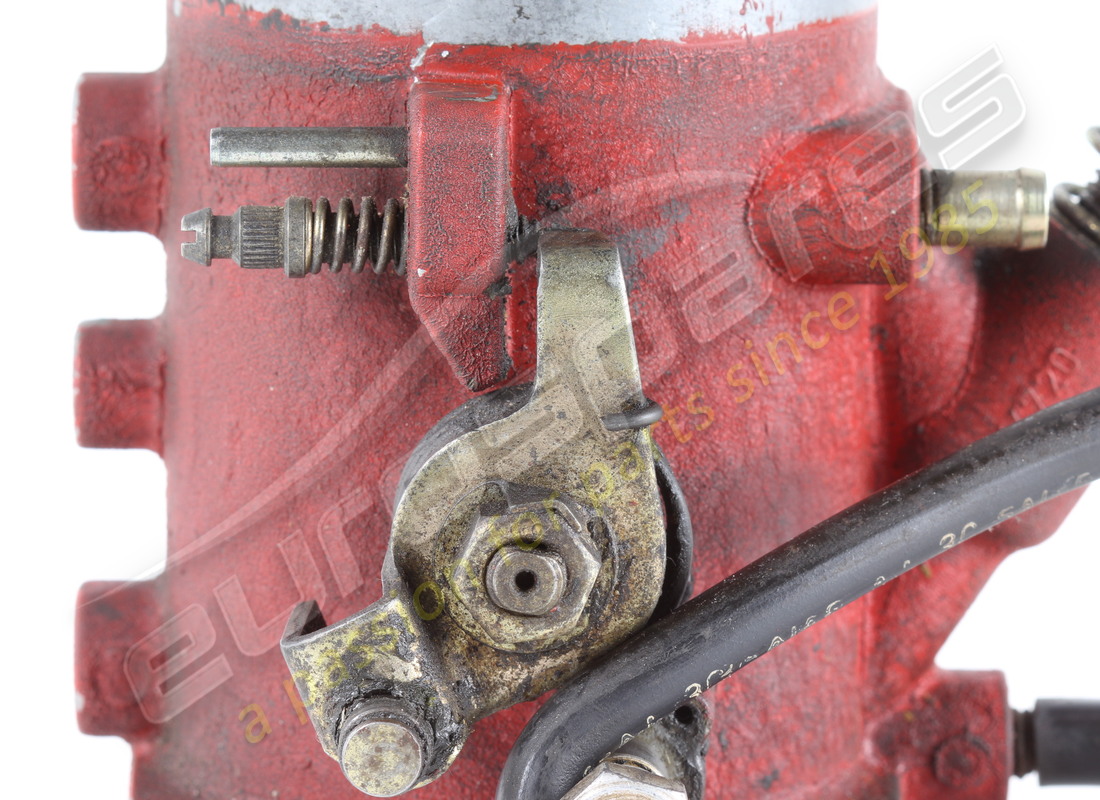 utilisé ferrari corps de papillon complet. numéro de pièce 128956 (7)