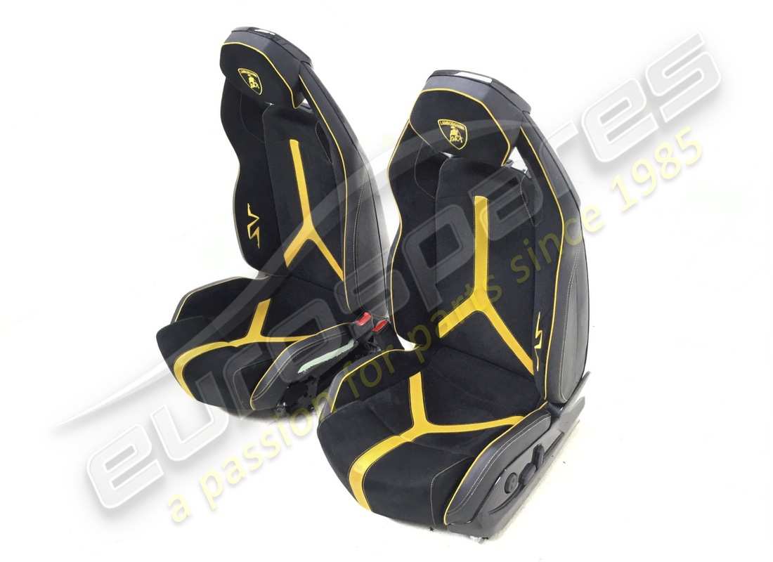 utilisé lamborghini aventador sv rhd des places en carbone. numéro de pièce eap1374061 (3)