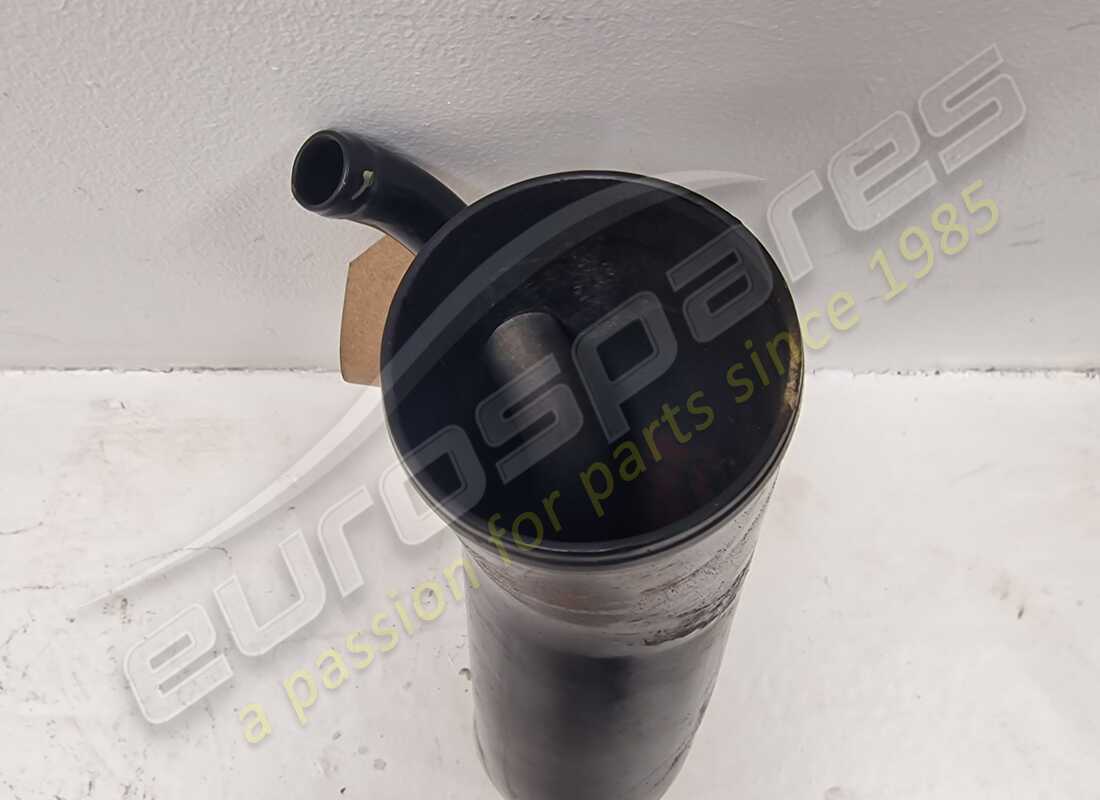 col de remplissage de carburant maserati utilisé. numéro de pièce 379290117 (4)