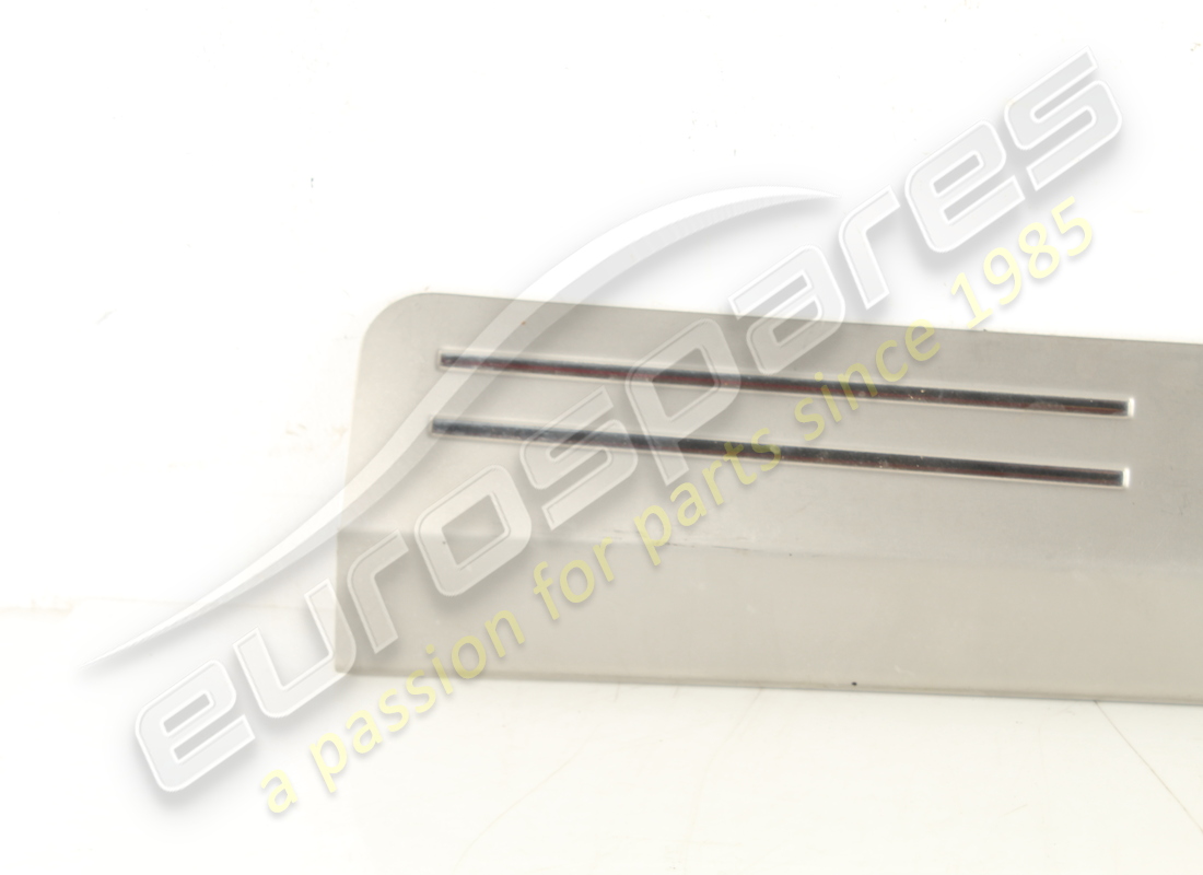 UTILISÉ FERRARI PLAQUE DE PIED LH. NUMÉRO DE PIÈCE 81362300 (3) utilisé ferrari plaque de pied lh. numéro de pièce 81362300 (3)