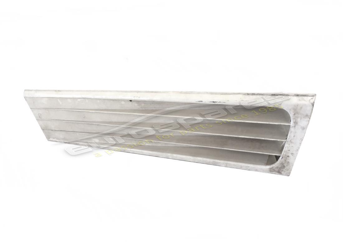 nouvelle grille de porte gauche ferrari. numéro de pièce 62118310 (1)