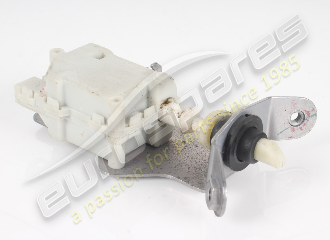 ACTIONNEUR Ferrari UTILISÉ. NUMÉRO DE PIÈCE 69918500 (1)