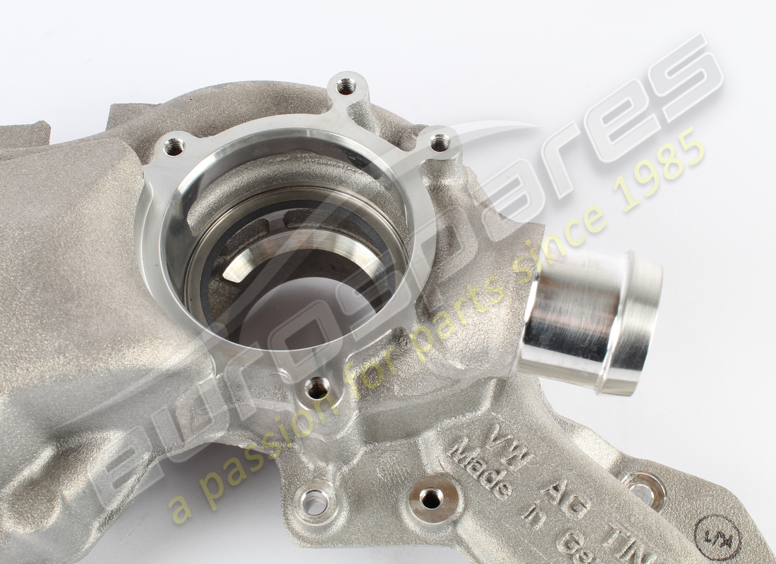 nouveau distributeur de liquide de refroidissement lamborghini. référence 0p2121406b (2)