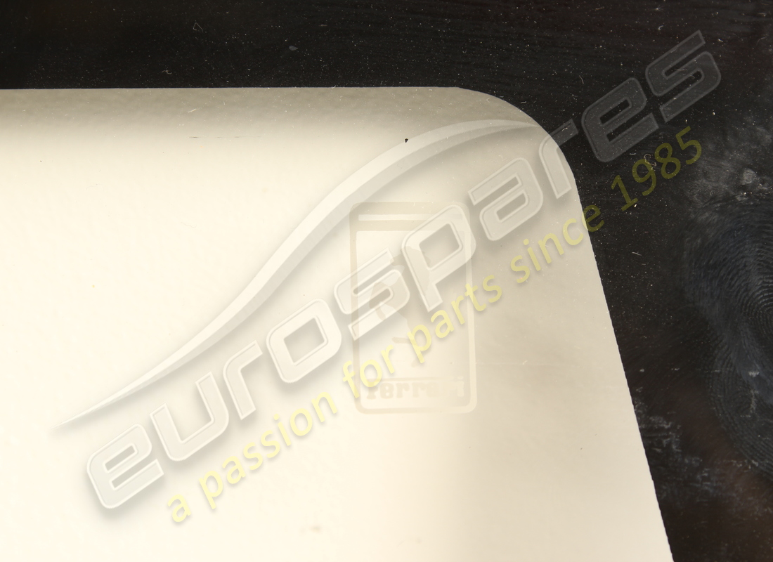 vitre arrière droit ferrari utilisé. numéro de pièce 61549500 (3)