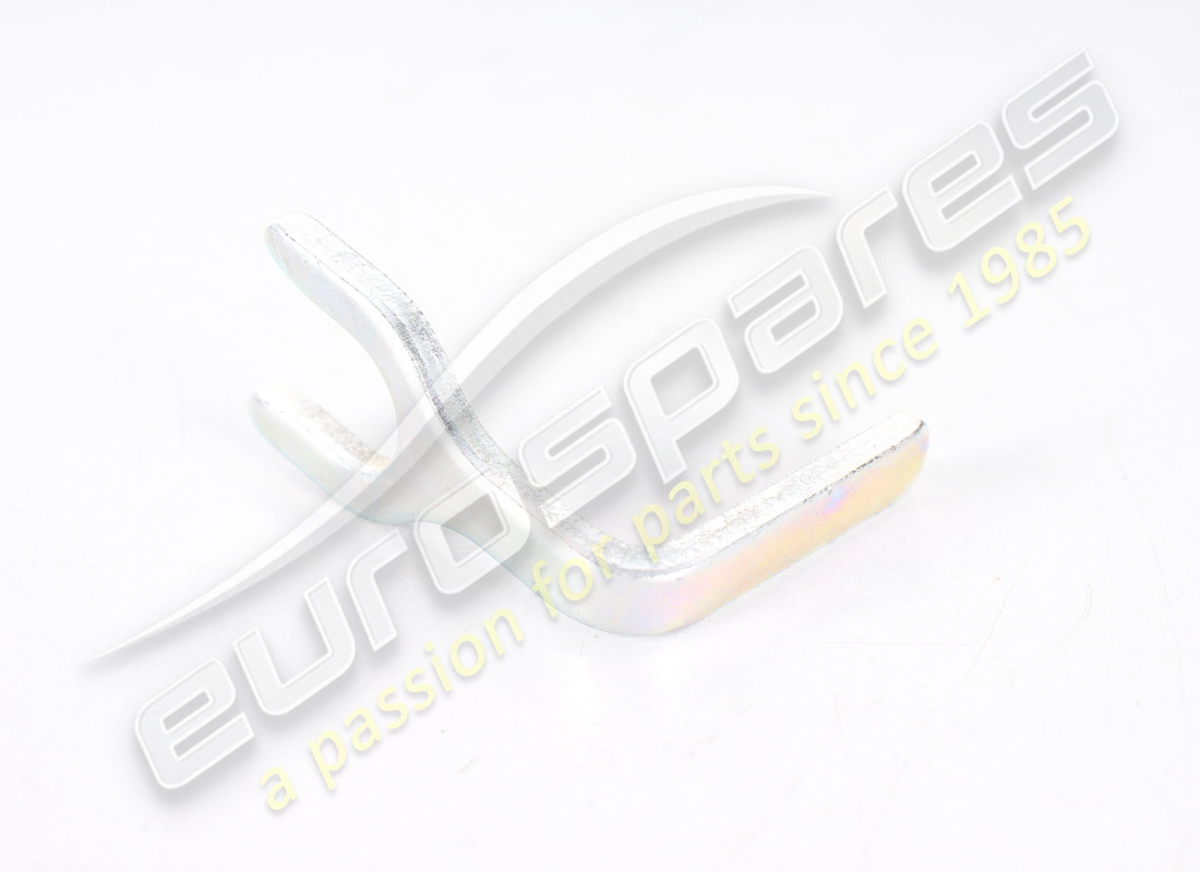 nouvelle espaceur ferrari. numéro de pièce 203316 (1)