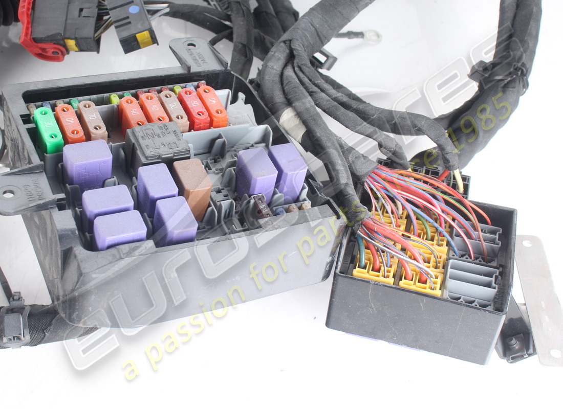 UTILISÉ FERRARI CAVO ANTÉRIEUR. NUMÉRO DE PIÈCE 266265 (3) utilisé ferrari cavo antérieur. numéro de pièce 266265 (3)