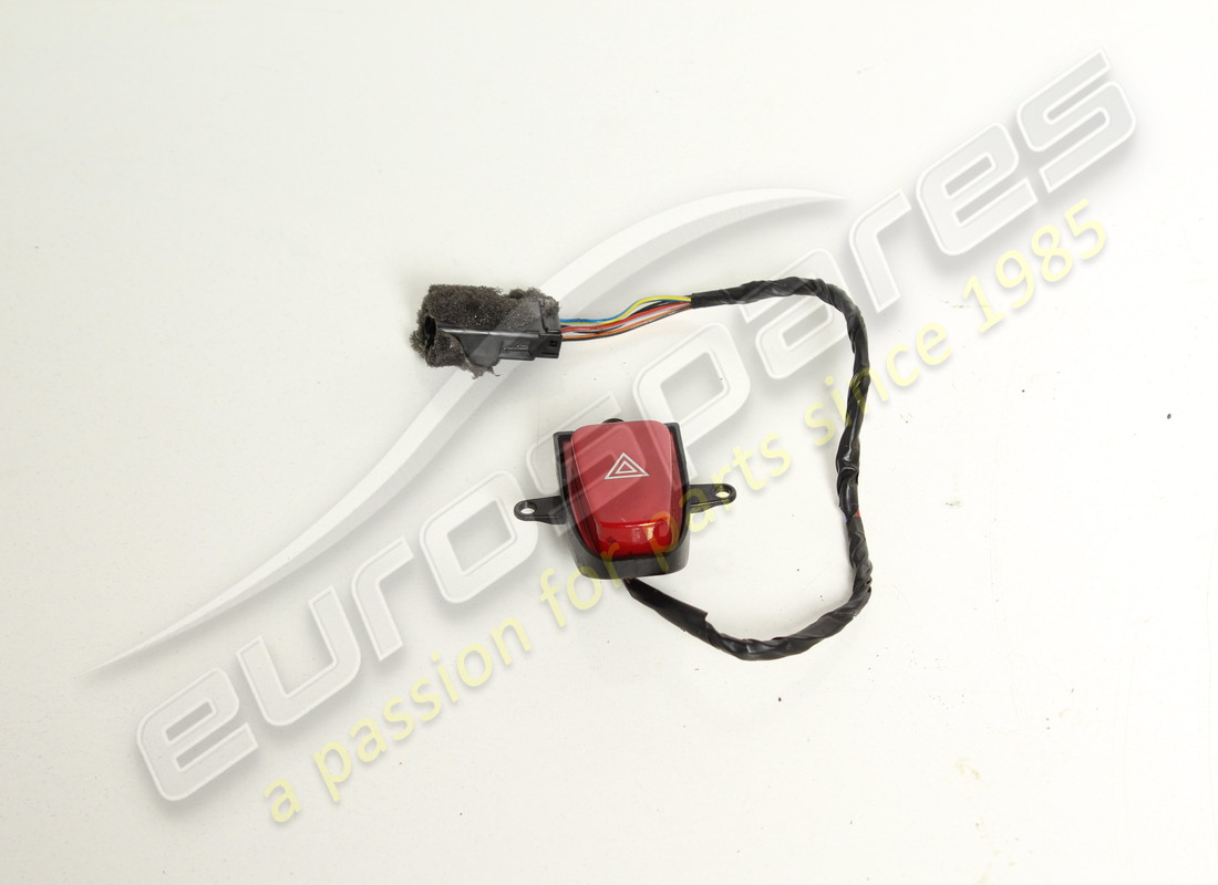 UTILISÉ LE BOUTON DE FEUX D'AVERTISSEMENT DE DANGER Ferrari. NUMÉRO DE PIÈCE 881230 (1)