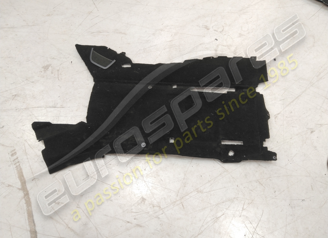 REVÊTEMENT DE SOL UTILISÉ Lamborghini . NUMÉRO DE PIÈCE 4T2863109BQG8 (1)