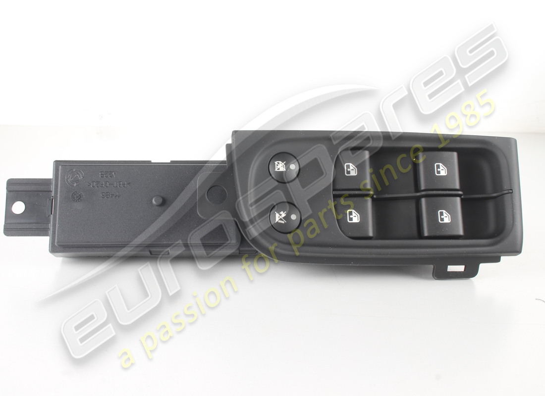 nouveau maserati ecu de porte conducteur (npg). numéro de pièce 247993 (1)