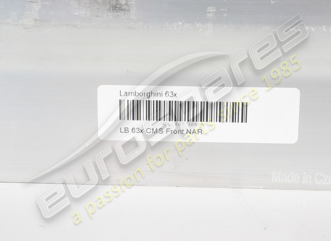nouvelle barre de pare-chocs avant lamborghini. numéro de pièce 4ml807109a (3)