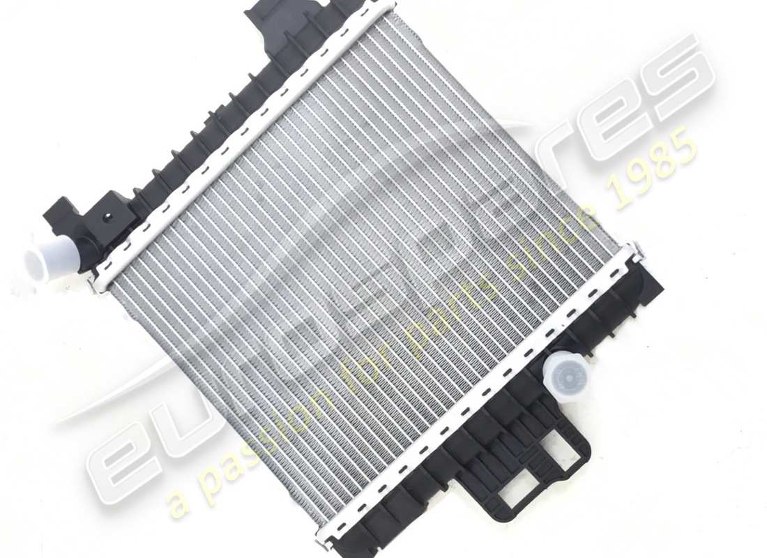 nouveau radiateur auxiliaire lamborghini. numéro de pièce 4m0121218f (2)