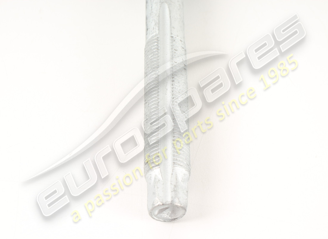 nouvelle vis maserati ÿ. numéro de pièce 670035427 (2)