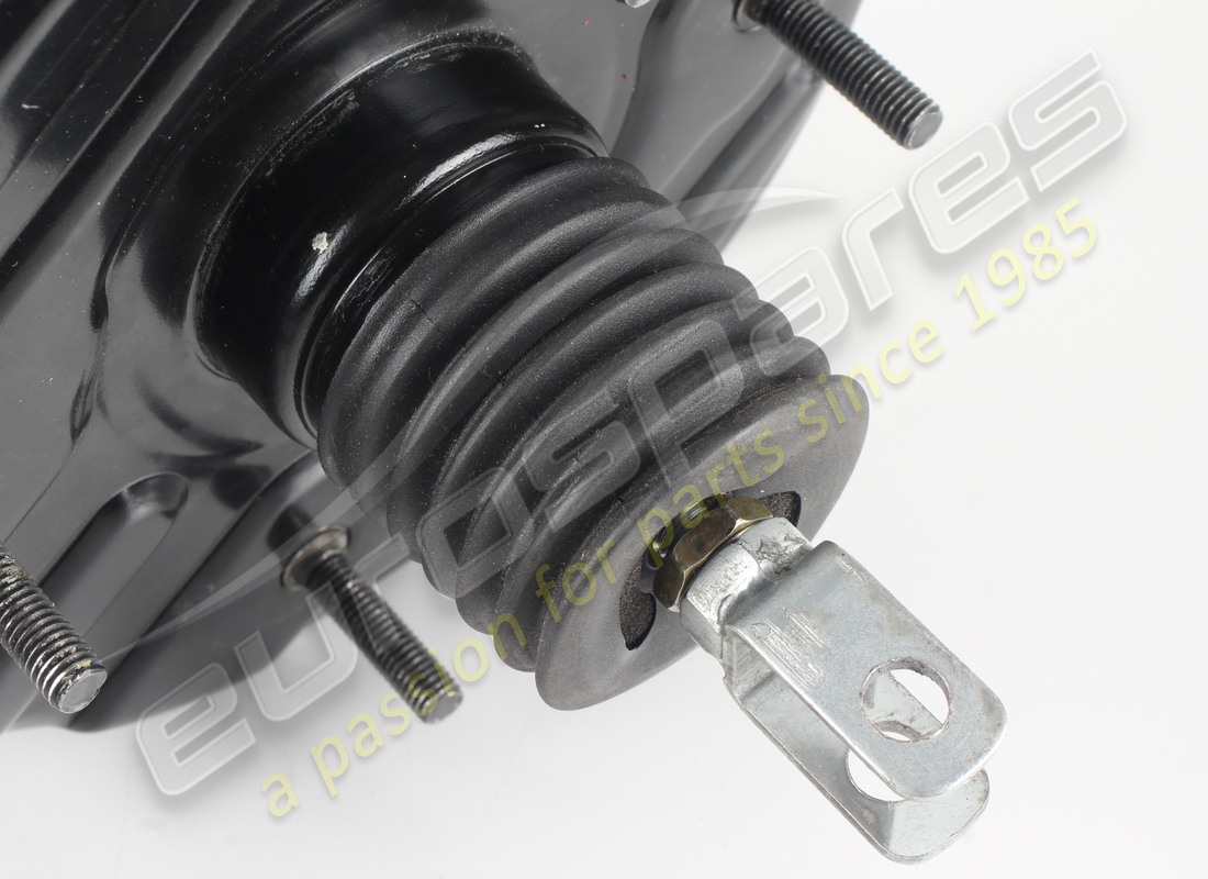 nouveau ferrari girling servo 275 oe. numéro de pièce mc31112 (3)