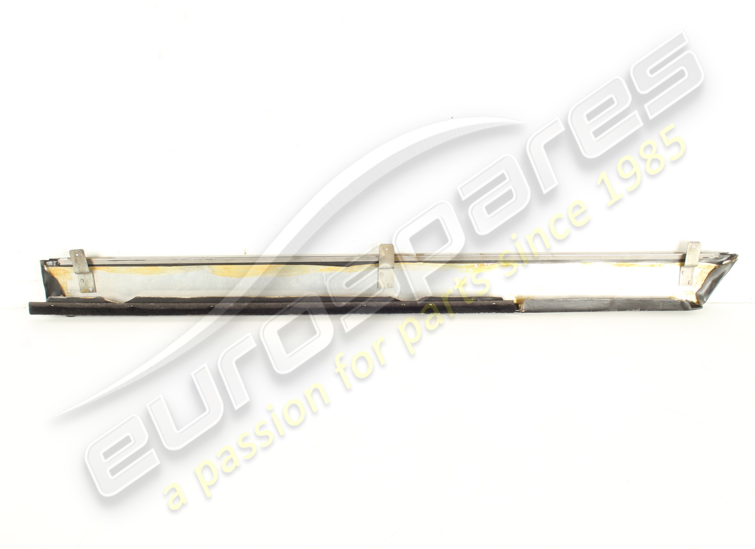 garniture intérieure supérieure de porte gauche neuve ferrari. numéro de pièce 2513089900 (3)