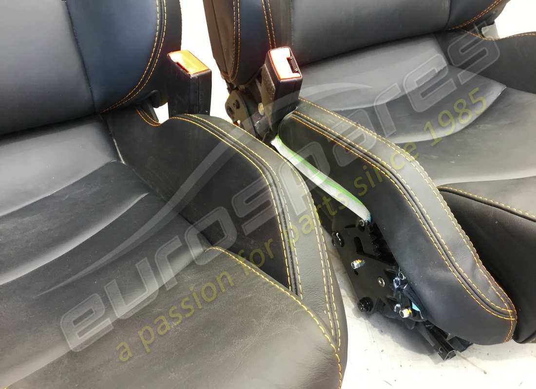 utilisé eurospares lamborghini aventador des places. numéro de pièce eap1225972 (5)