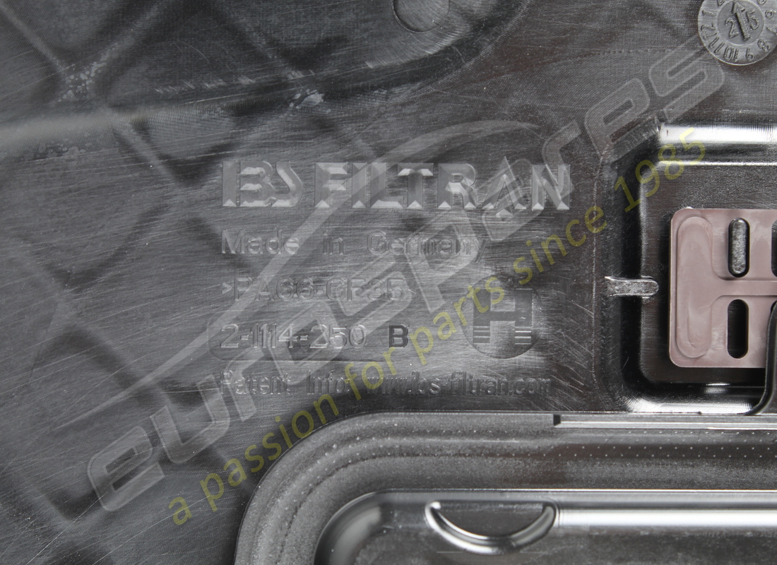 NOUVEAU CARTER D'HUILE DE TRANSMISSION PORSCHE. NUMÉRO DE PIÈCE 0DT317165 (3) nouveau carter d'huile de transmission porsche. numéro de pièce 0dt317165 (3)