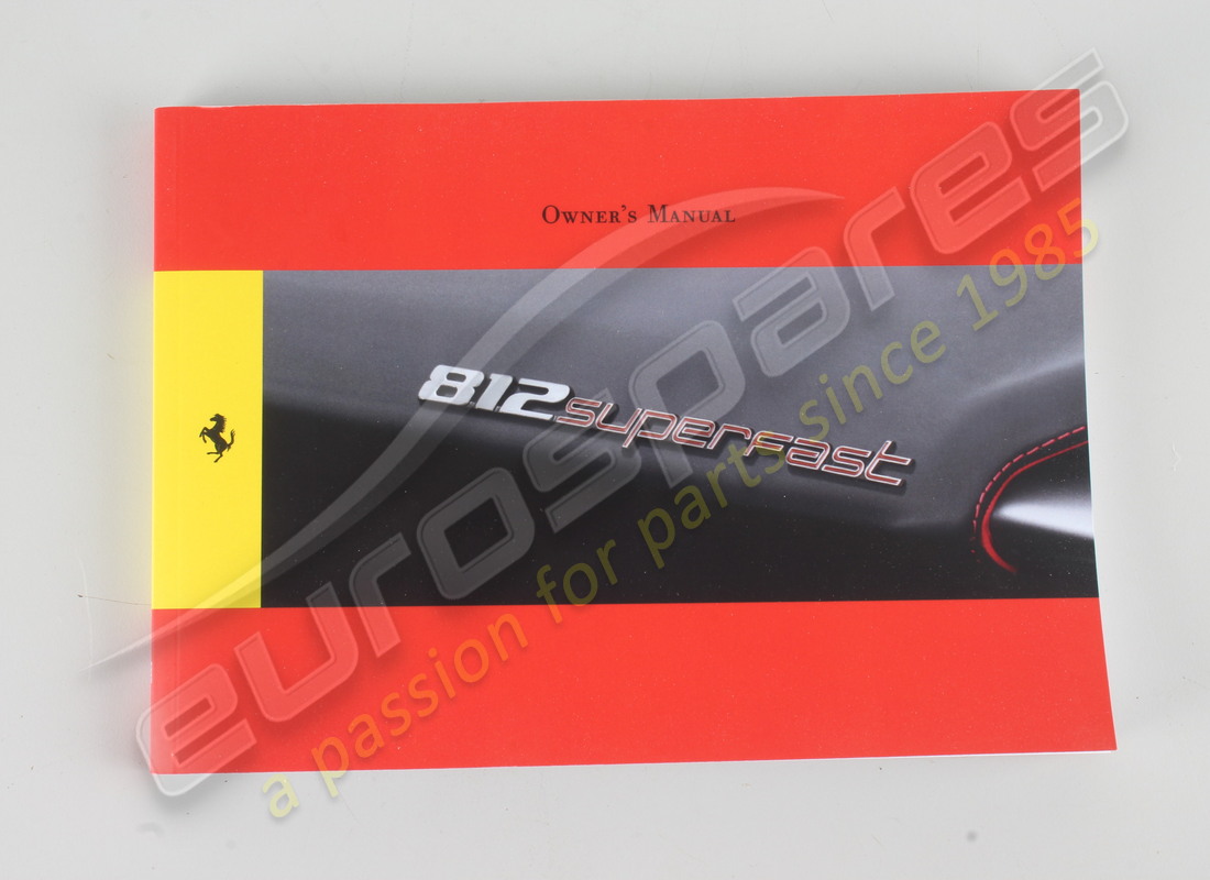 nouveau manuel du propriétaire ferrari. numéro de pièce 843173 (1)